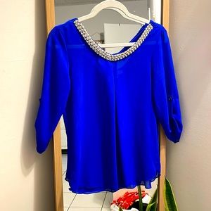 Blue 3/4 sleeve top